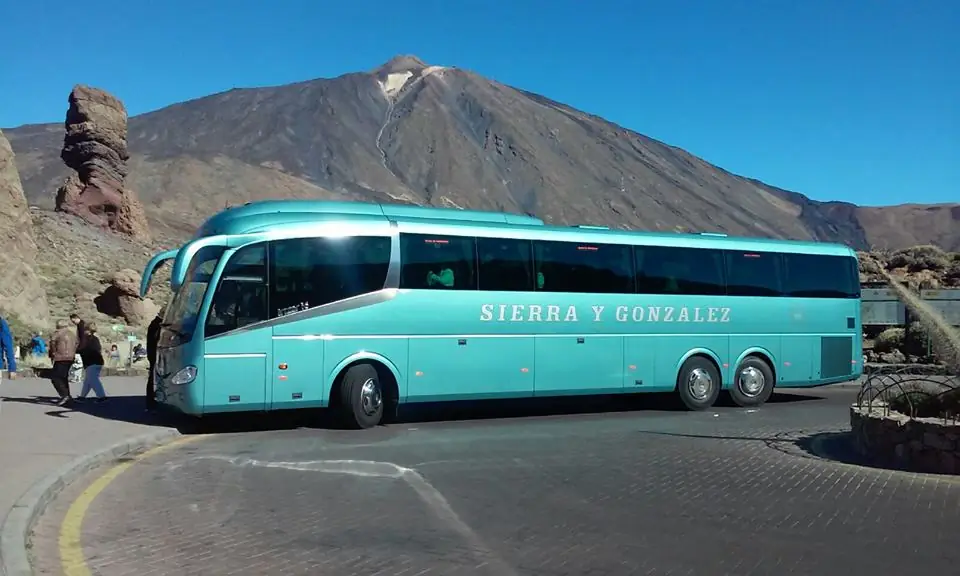Autobuses Alonso y de la Paz foto 4
