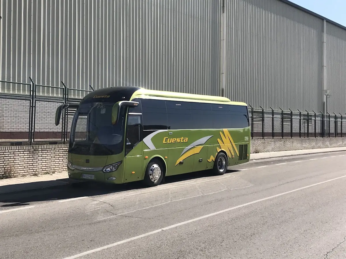 Autobuses Cuesta foto 2