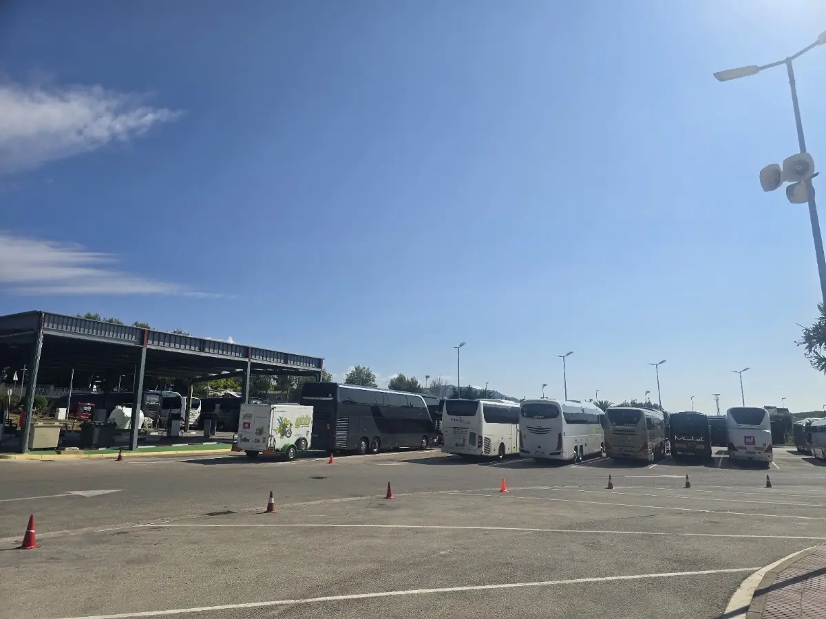Autocares Pujol & Pujol foto 5