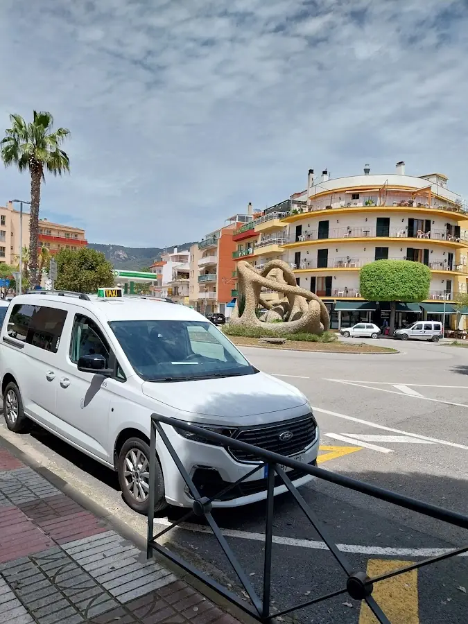 Minibuses Noa foto 2
