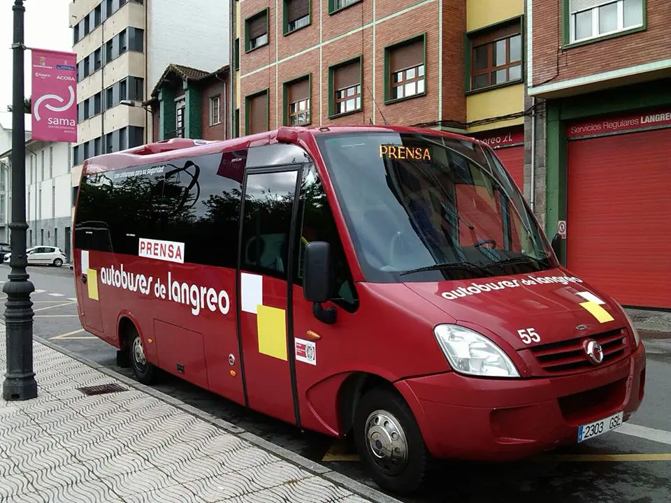Autobuses de Langreo