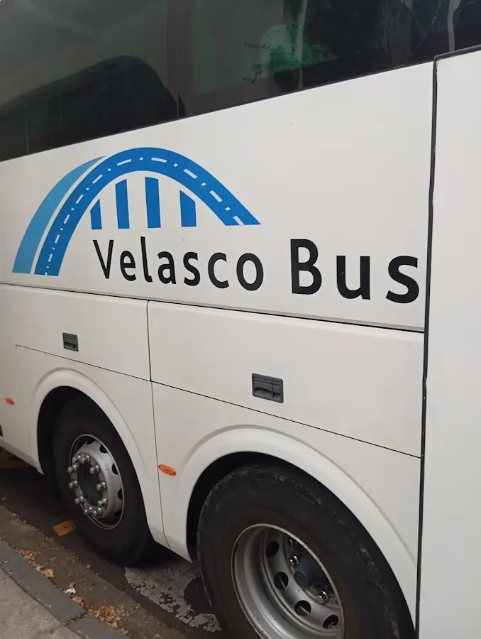 Autocares Velasco Bus
