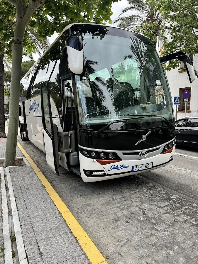 Autocares JulioBus S.L foto 2
