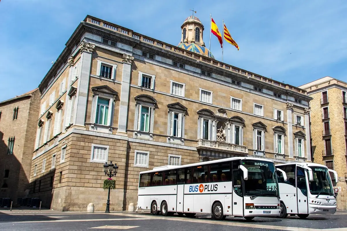 BUS PLUS