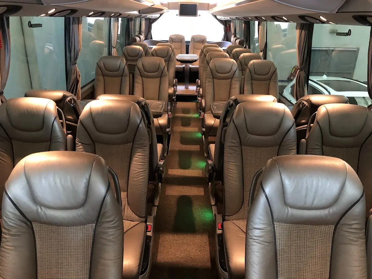 Autocares Vista Bus foto 4