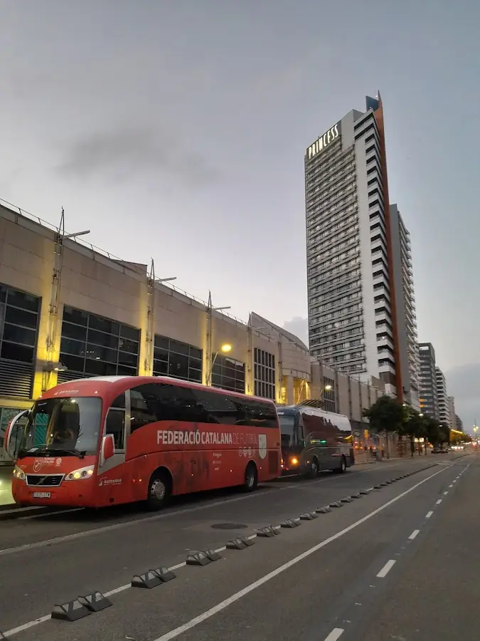 AUTOCARES SERABUS