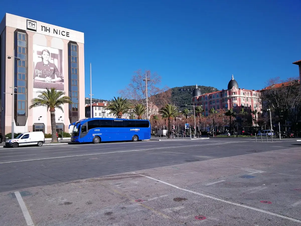 Autocares J Marin S L foto 2