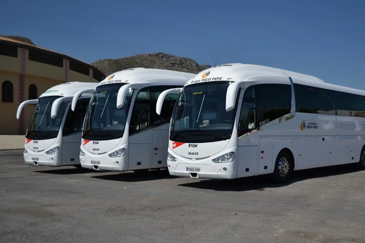 Autobuses Paco Pepe foto 2