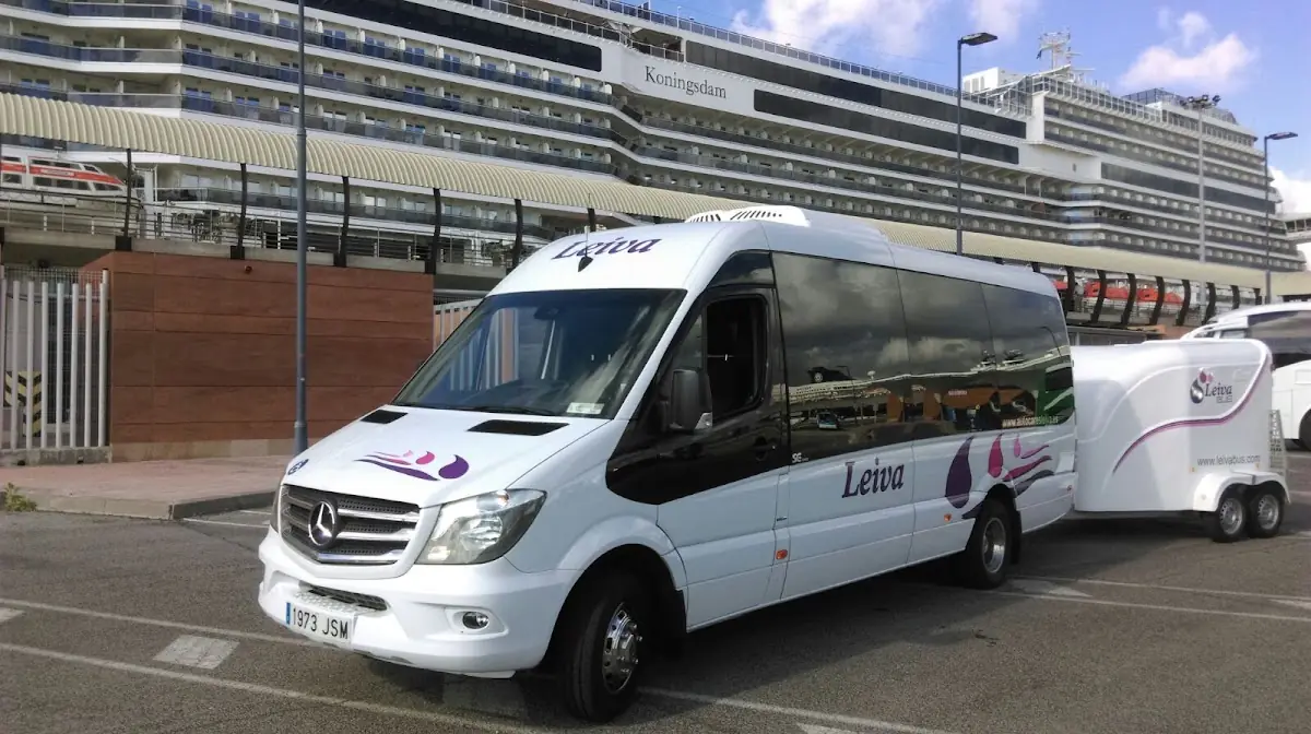 Leiva Bus foto 2