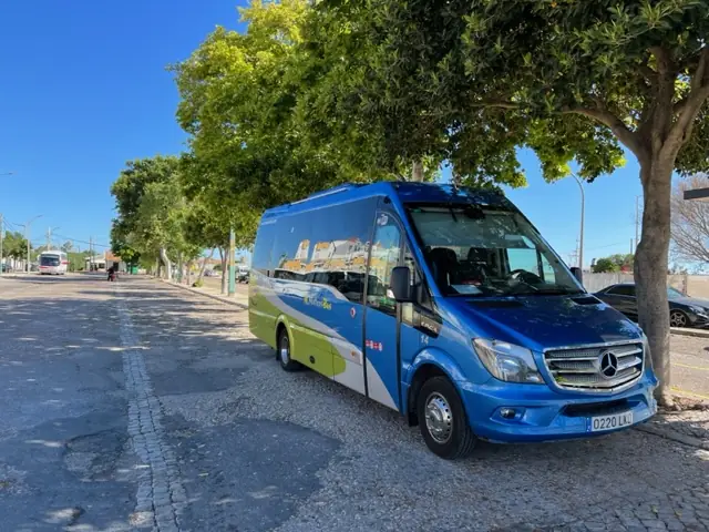M Mateos Bus foto 3