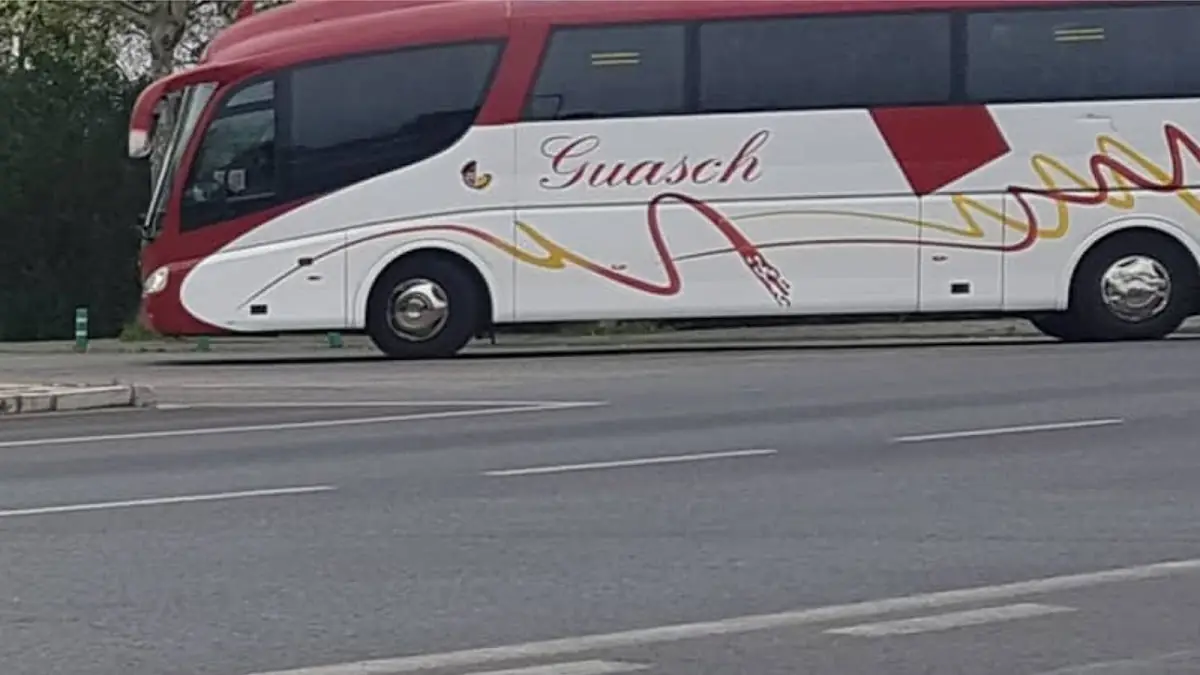 AUTOCARES HGC. -GRUPO GUASCH-. foto 3