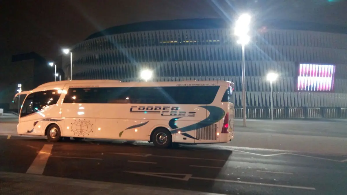 Autobuses Cooper Cars