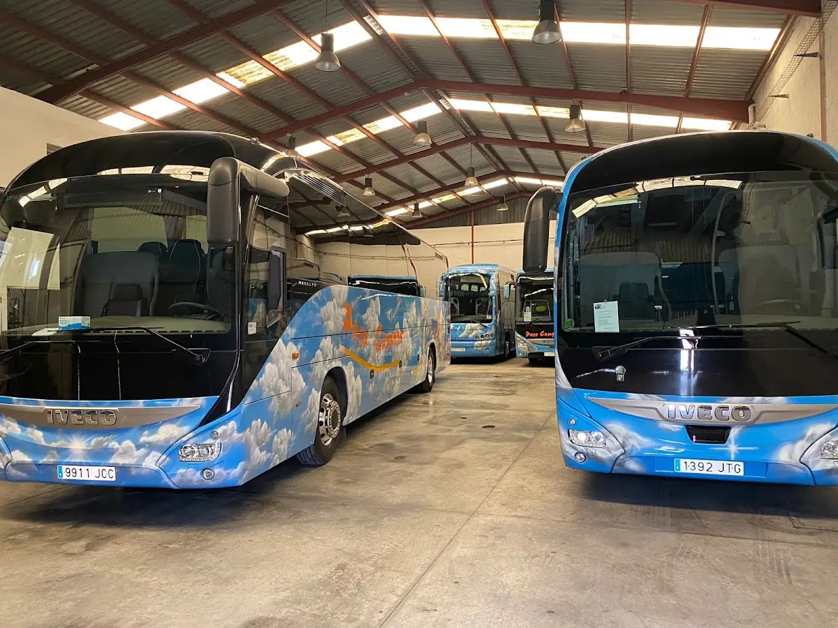 Autocares y Microbuses Paco Campos