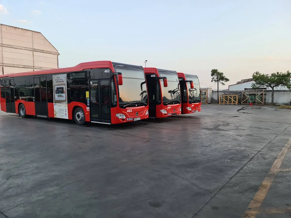 Autocares Martín Pérez foto 4