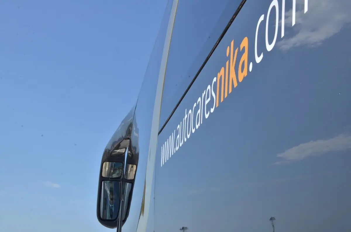 Autocares Nika
