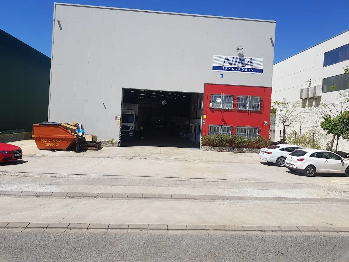 Autocares Nika foto 3