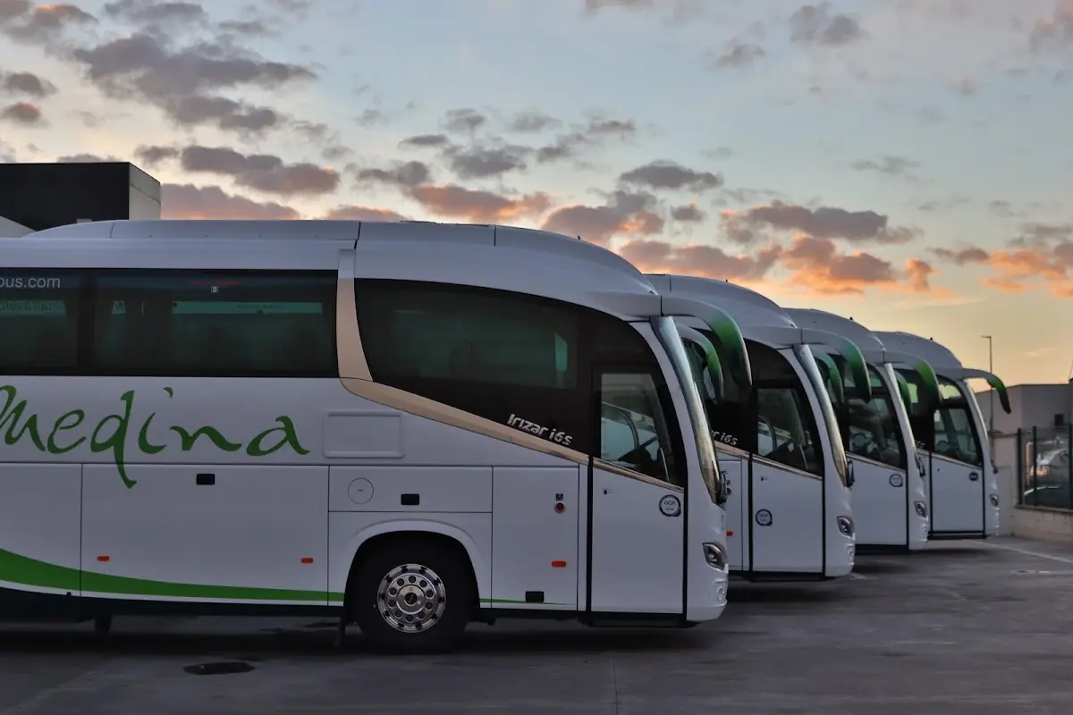 Medina Travel Bus foto 2