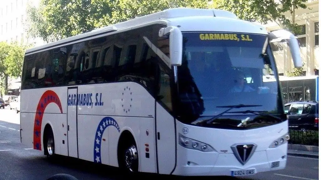 Autocares Garmabus