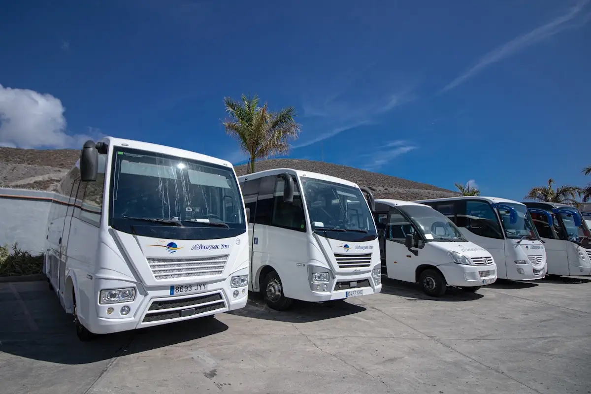 Abianyera Bus