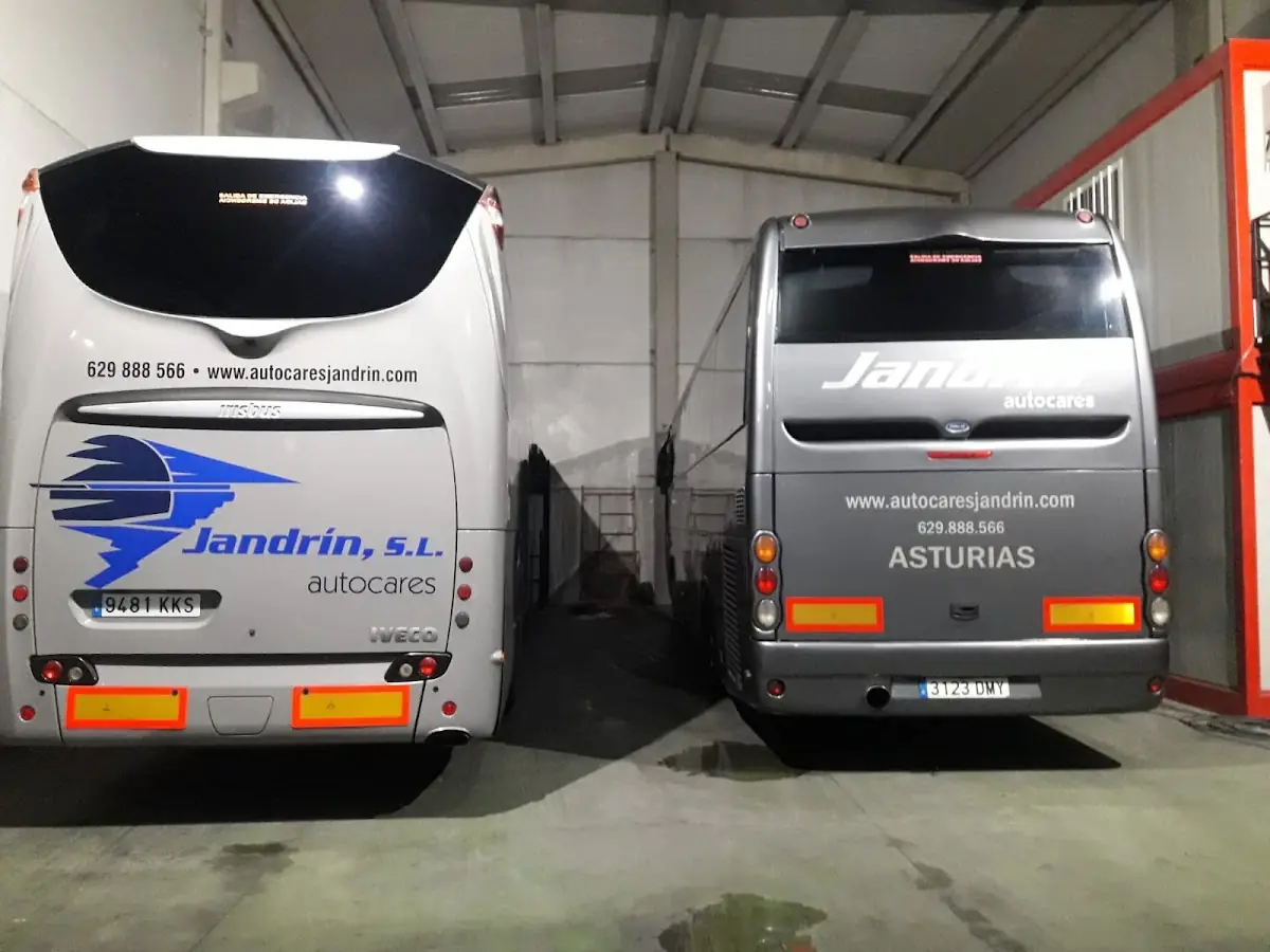 Autocares Jandrin foto 3
