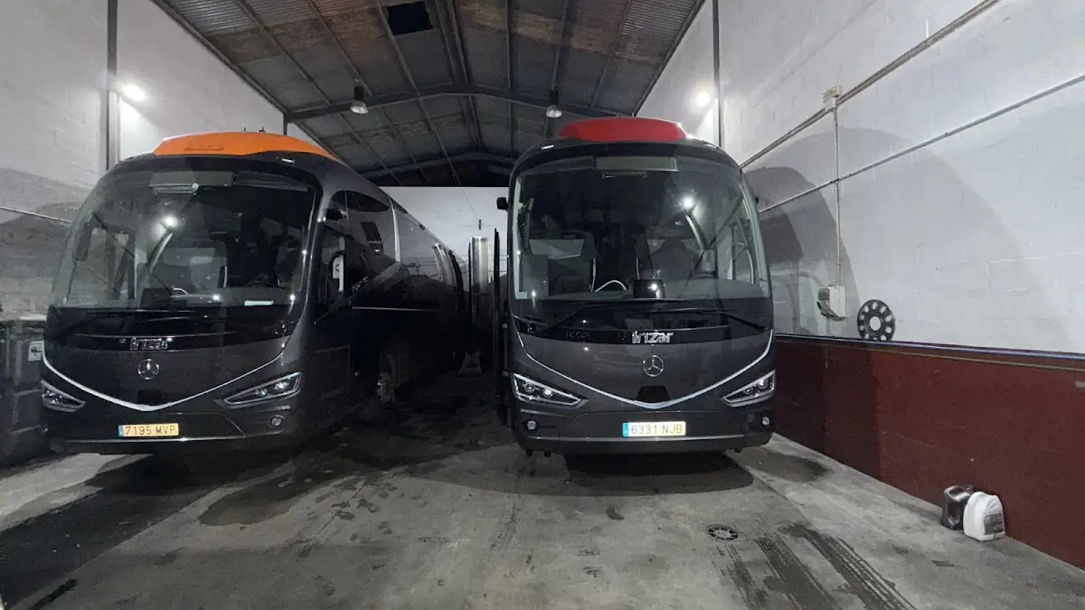 Autocares Porlope, S.L.