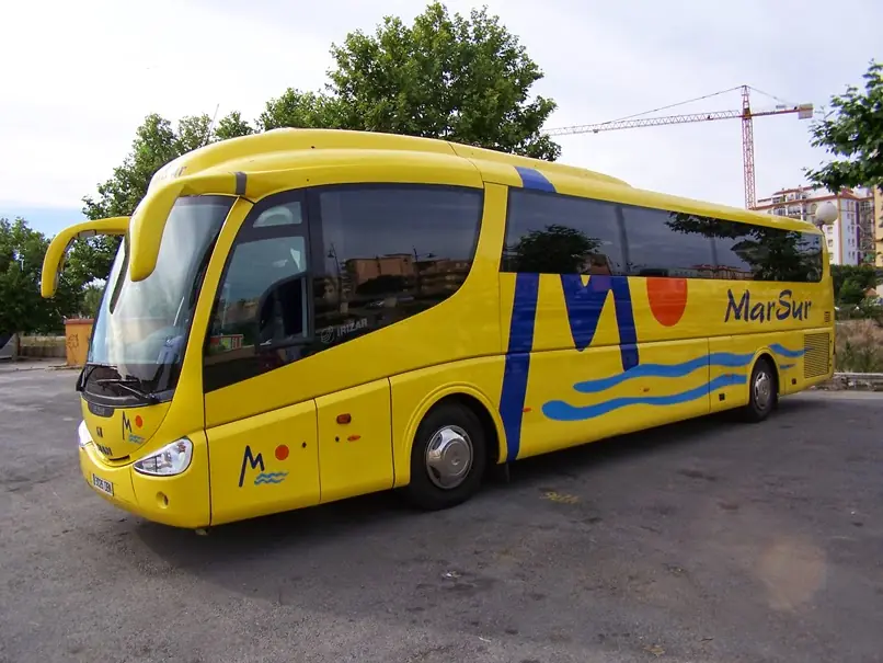 SURBUSES Autocares Autobuses microbuses foto 3