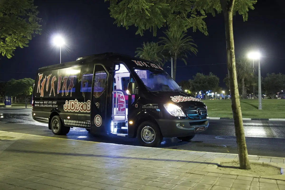 JJDiscoBus