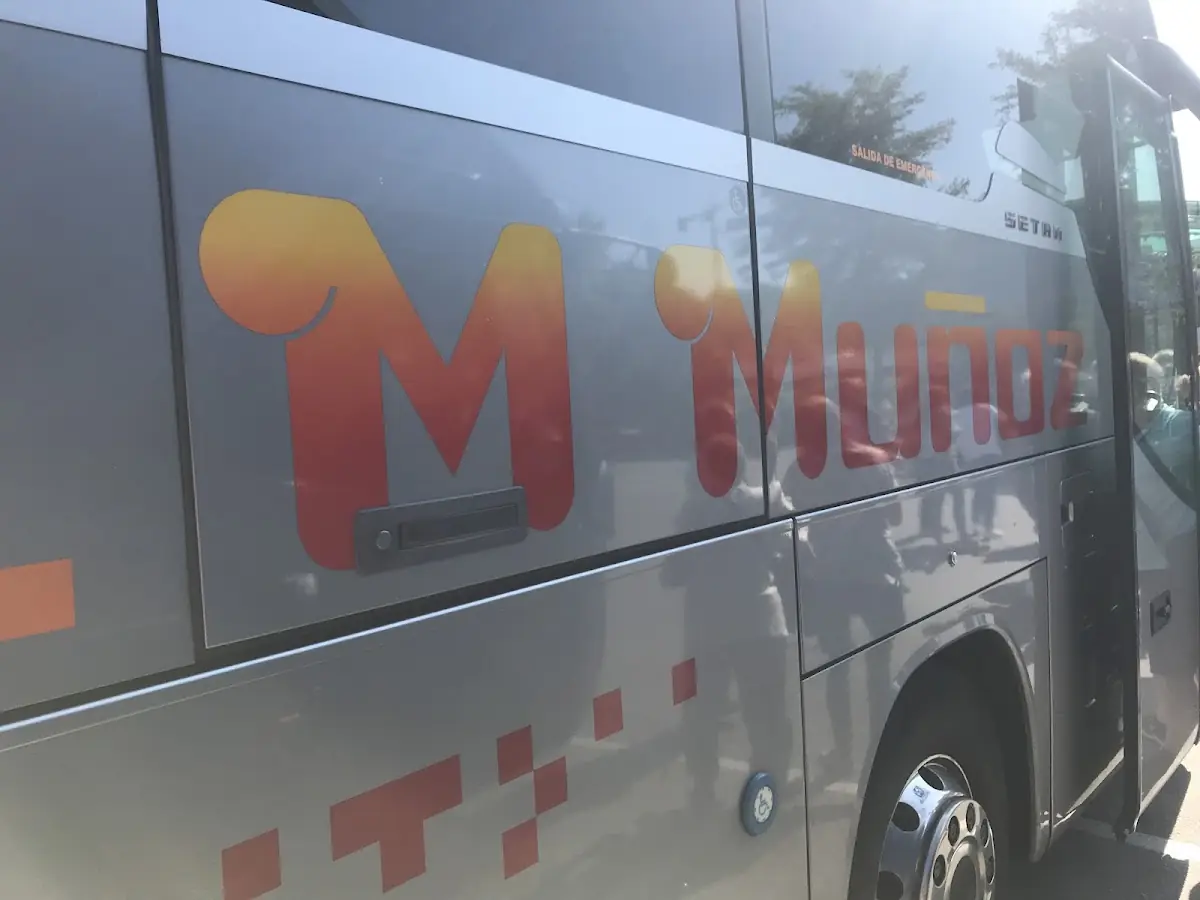 Autocares Marcos Muñoz, S.L.