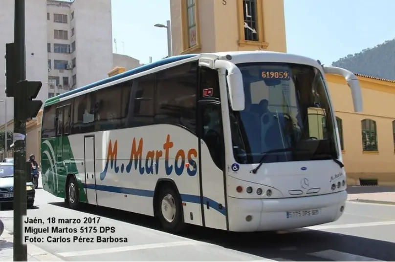 Autocares Miguel Martos foto 2